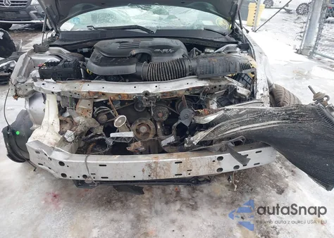 2015 Chrysler 300 Limited z USA, uszkodzony, nr VIN 2C3CCARG6FH873335